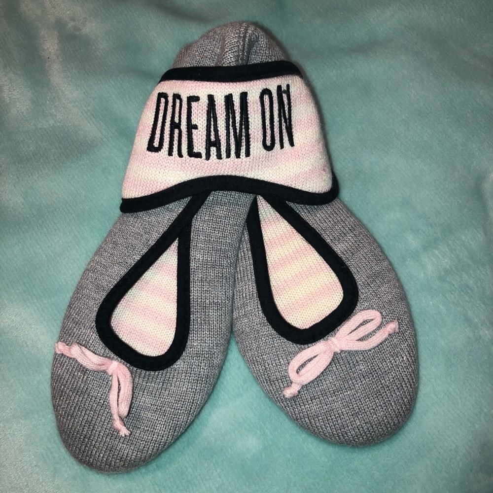 Victoria Secret Eyemask and Slippers Set !!!